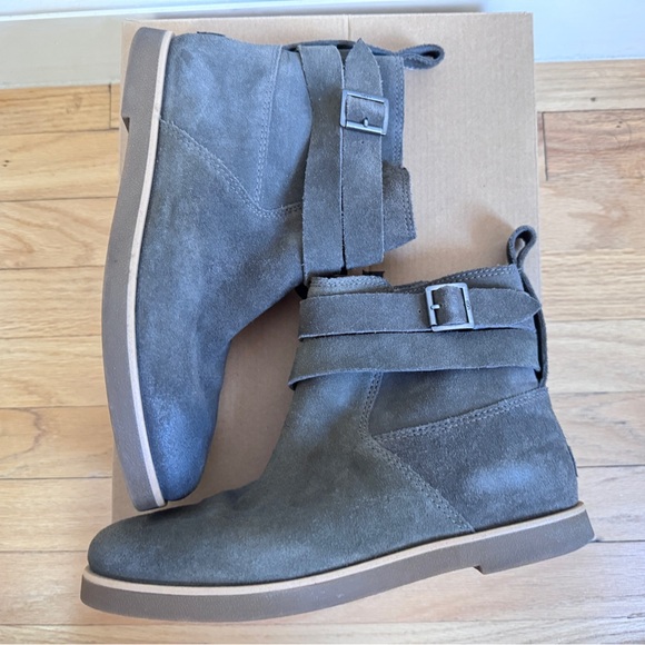 UGG Women’s Josefene Ankle Slate Boot in 7.5 - Picture 1 of 13